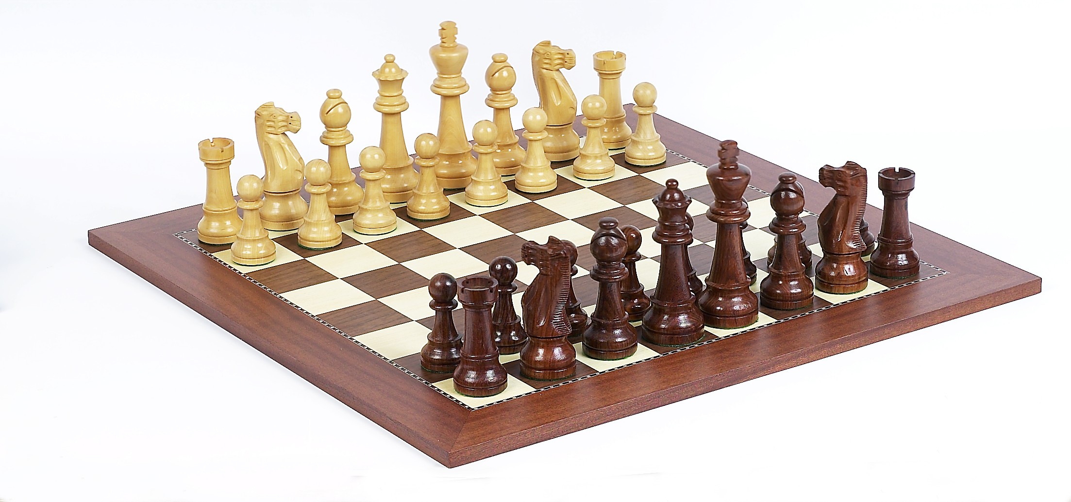 King of Chess Chessmen & Champion Board