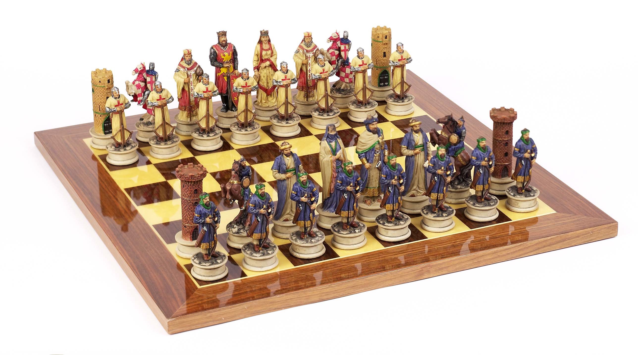Crusader Chessmen & Master Board