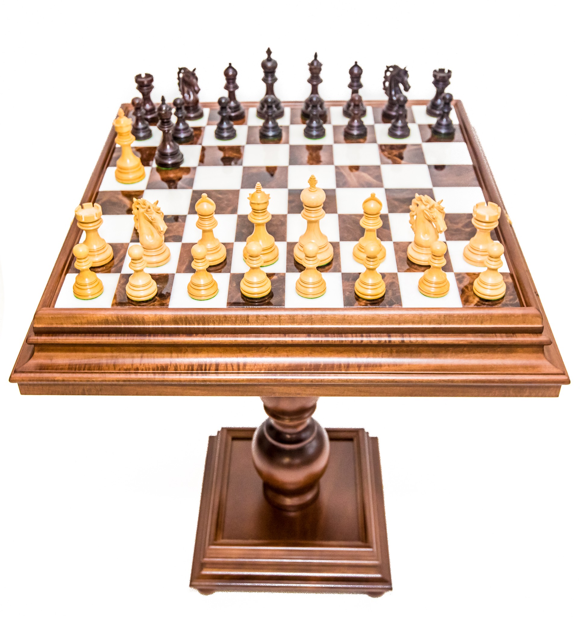 Deluxe Staunton Chessmen & MarbleTable