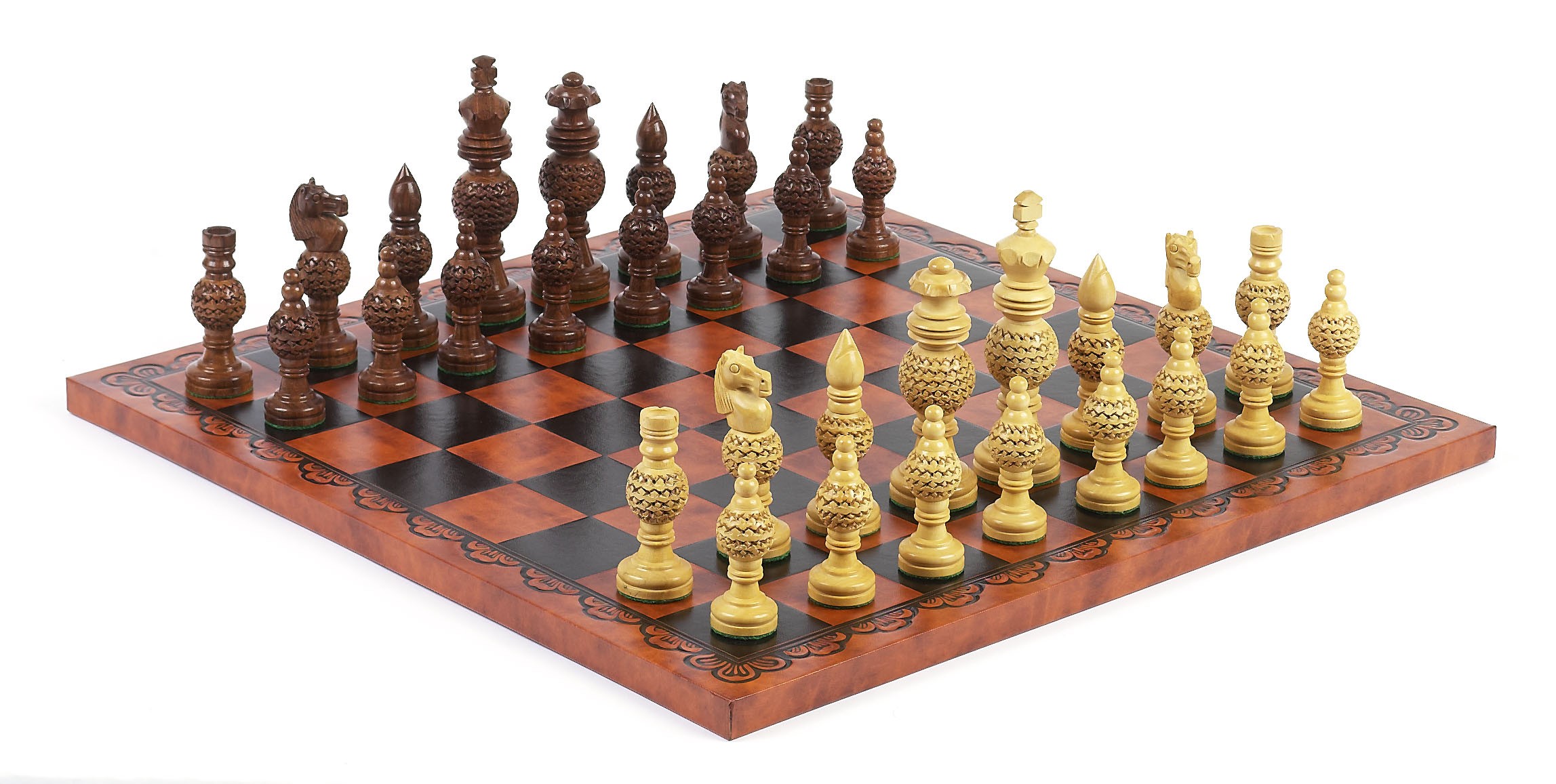 Champion Tournament Chessmen & Leatherette Board